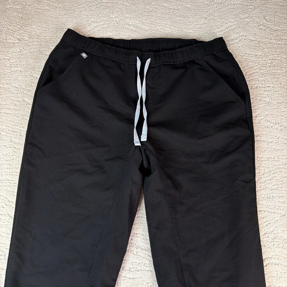 Men's Figs Size L/S Tansen Scrub Jogger Pants Black